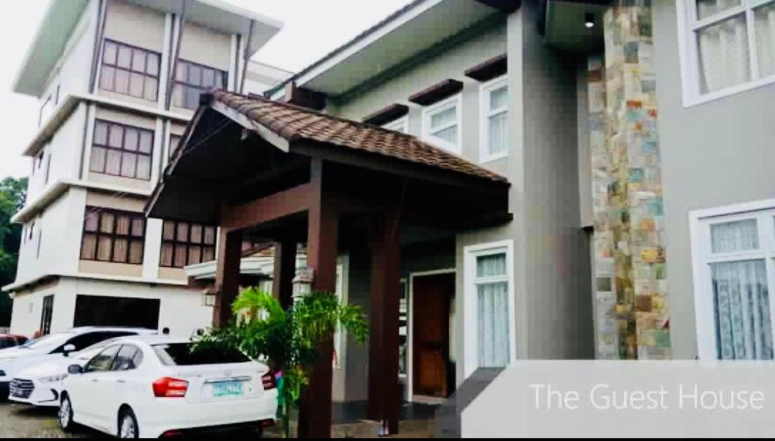 The Guest House Laoag Ngoại thất bức ảnh